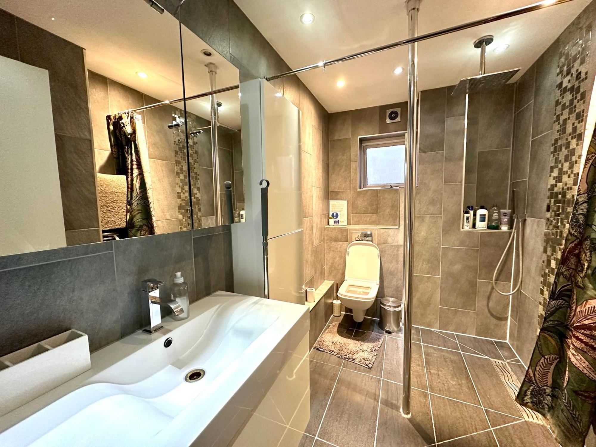 Accommodatie bij particulieren Laburnum House-comfortable Near Of