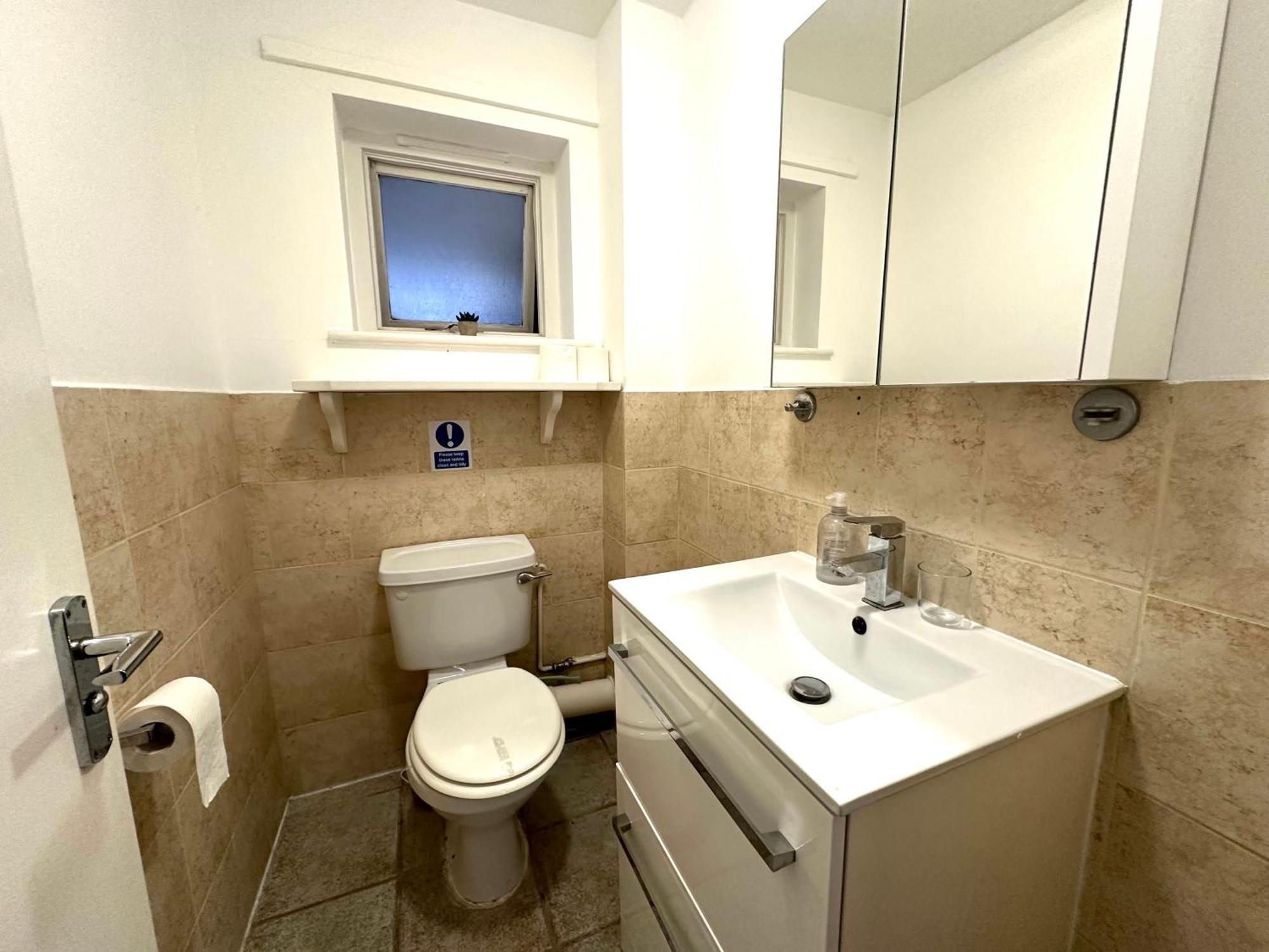 Accommodatie bij particulieren Laburnum House-comfortable Near Of Londen